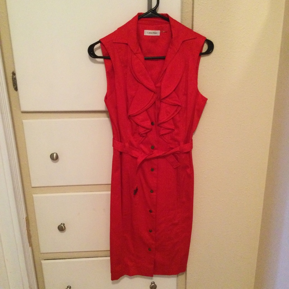 Button up ruffle dress with belt